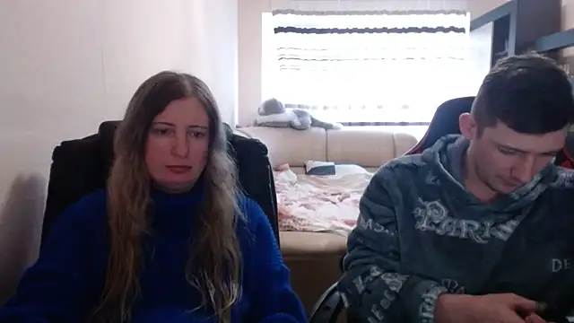 PeterAndJen online show from March 2025 06:21:02 PM