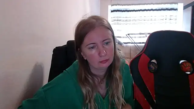 PeterAndJen online show from October 2025 07:33:01 AM