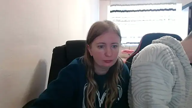 PeterAndJen online show from October 2025 07:54:02 AM