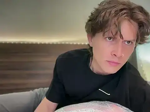 mcklister kinky feets online show from March 2026 04:46:01 PM