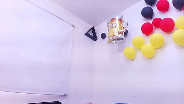 timkerbell  online show from September 2025 07:19:02 PM