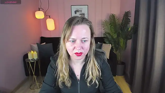 GabrielGold online show from February 2025 08:47:01 PM