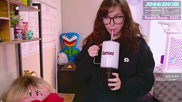 JennKenobi online show from March 2025 06:37:02 PM