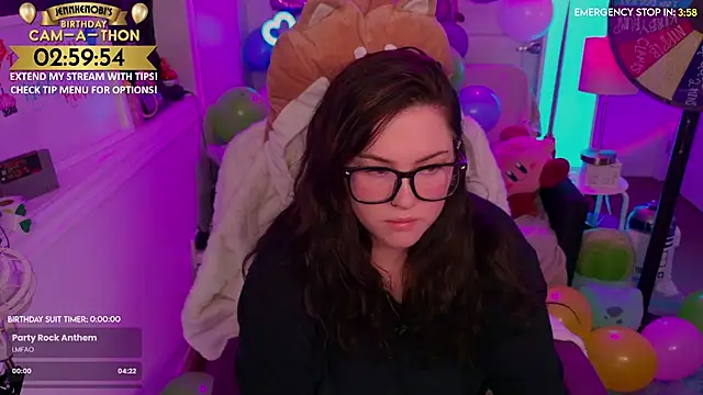 JennKenobi online show from September 2025 02:07:02 PM