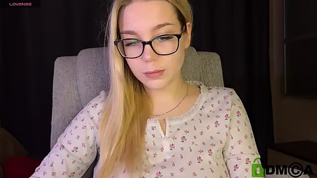 ariashaa online show from April 2026 06:46:02 PM