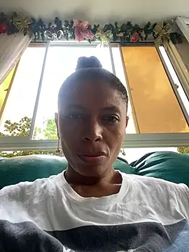 Snapshot of angelica_af chatting on December 2024 07:53:02 PM angelica af online show from December 2024 07:53:02 PM