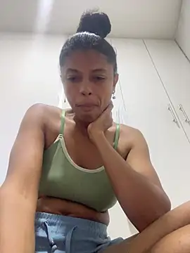 Snapshot of angelica_af chatting on December 2024 02:53:02 AM angelica af online show from December 2024 02:53:02 AM