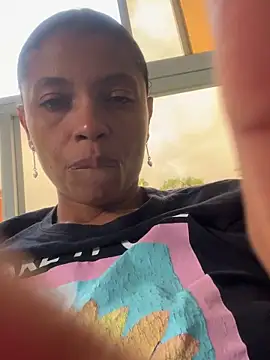 Snapshot of angelica_af chatting on December 2024 08:57:02 PM angelica af online show from December 2024 08:57:02 PM