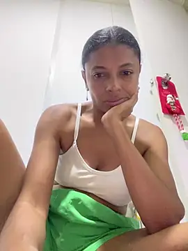 Snapshot of angelica_af chatting on December 2024 02:01:02 AM angelica af online show from December 2024 02:01:02 AM