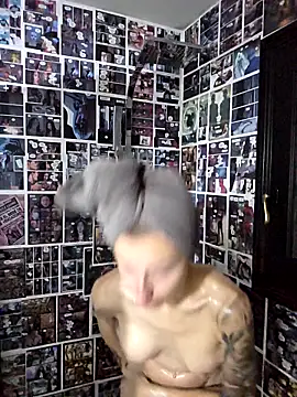 Snapshot of kylie_blck chatting on February 2026 04:05:02 AM kylie blck online show from February 2026 04:05:02 AM