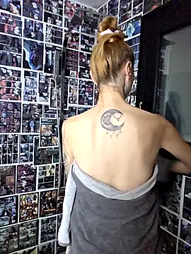 Snapshot of kylie_blck chatting on February 2026 04:17:01 AM kylie blck online show from February 2026 04:17:01 AM