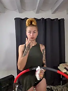 kylie blck online show from April 2026 02:27:02 AM