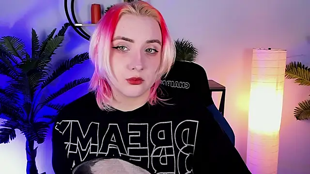 AsheLucker online show from February 2025 05:01:01 PM