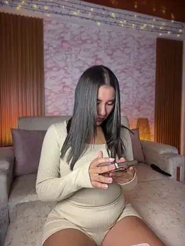 Ambar pe  online show from June 2026 01:59:02 AM