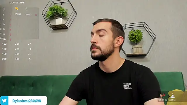 Dylan Best online show from November 2025 10:43:02 PM