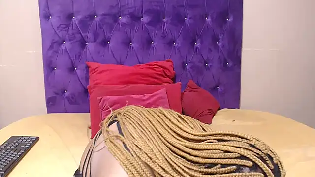 EBONYBUSTYY online show from September 2025 07:37:02 PM