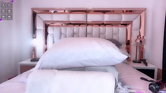 im yours 01 online show from January 2025 07:04:02 AM