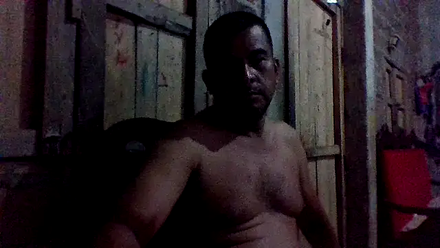 Snapshot of axomen chatting on January 2025 02:43:02 AM axomen online show from January 2025 02:43:02 AM