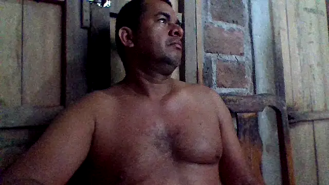 Snapshot of axomen chatting on October 2025 03:26:02 AM axomen online show from October 2025 03:26:02 AM