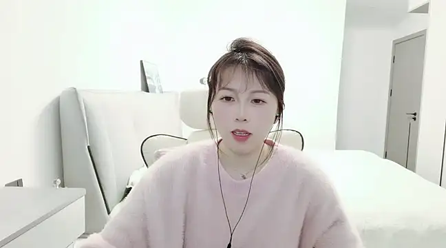 Sunset glow online show from February 2025 03:43:02 PM