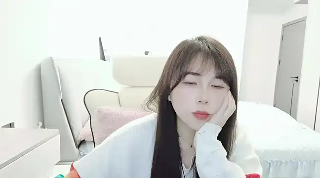 Sunset glow online show from March 2025 02:32:02 PM