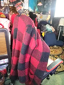 Snapshot of VelvetDiablo chatting on February 2025 04:03:02 AM VelvetDiablo online show from February 2025 04:03:02 AM