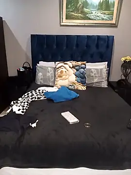 CuteHoney92 online show from February 2026 06:00:02 PM