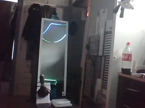 Snapshot of slutviki chatting on December 2025 02:00:02 PM slutviki online show from December 2025 02:00:02 PM