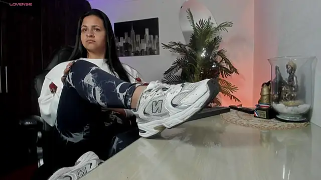 Amaia Bushida online show from February 2026 02:05:01 AM