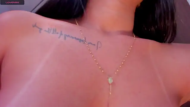 VictoriaLeia online show from December 2024 04:41:02 AM