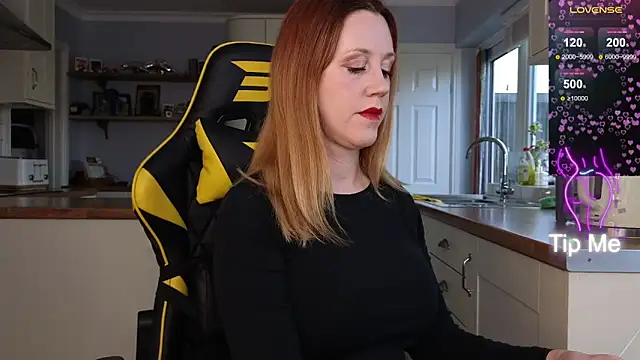 stripmequick online show from February 2025 02:16:01 PM