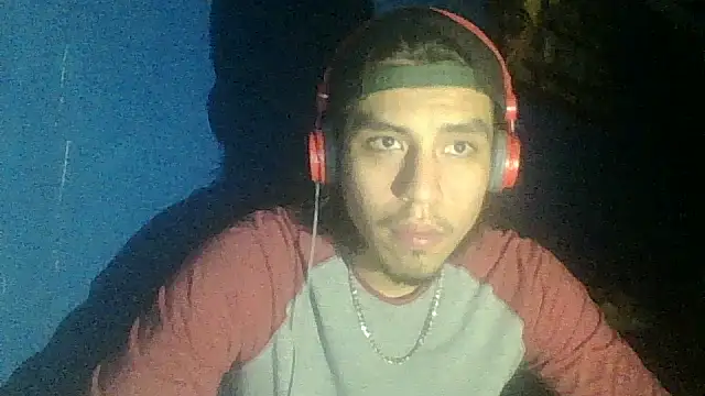 AlexAlejandro13 online show from October 2025 06:10:02 AM