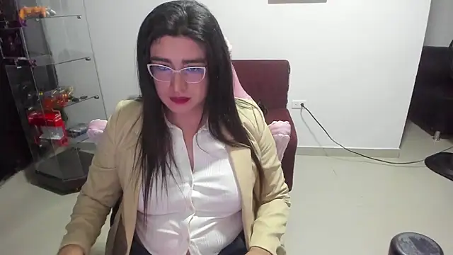 Khalifa Gold online show from November 2025 04:33:01 AM