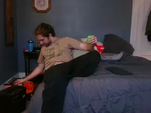 hpluvsplata online show from February 2025 02:10:01 PM