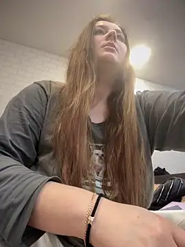 CandyShoopp online show from February 2025 08:24:01 PM