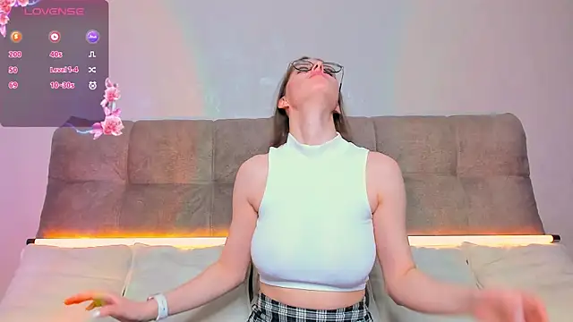 AriellaTesk online show from October 2025 03:10:02 AM