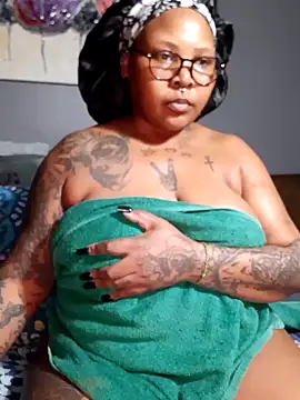 PearlSexxy69 online show from March 2025 08:26:02 PM