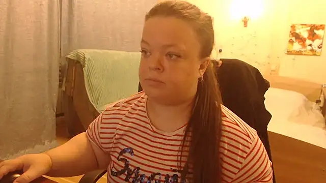 Janiffer MiMi online show from March 2025 05:49:01 PM