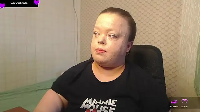 Janiffer MiMi online show from March 2026 12:42:02 PM