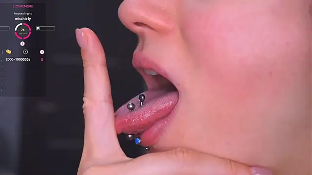 Snapshot of Holla_Molly chatting on March 2026 07:15:01 AM Holla Molly online show from March 2026 07:15:01 AM