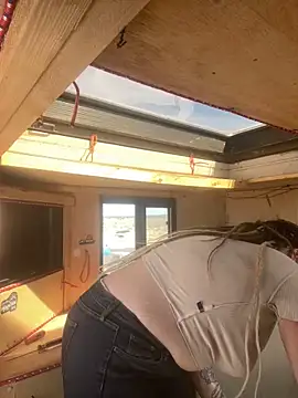 1-800-FUCKYOU online show from March 2025 06:43:02 PM