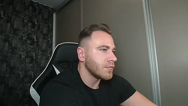 Thori92 online show from January 2025 08:37:02 PM