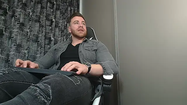 Thori92 online show from February 2025 05:25:02 PM