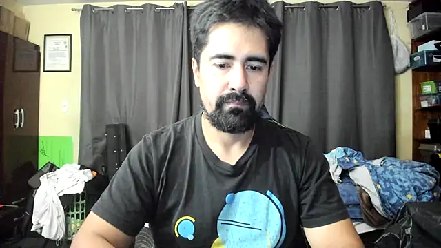 VonDoomdelToro online show from December 2024 05:09:02 AM