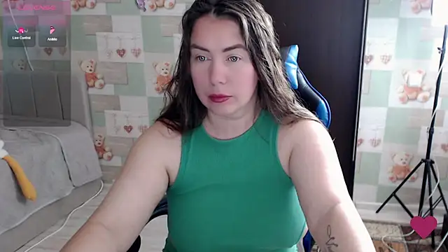 Snapshot of Korolek12 chatting on June 2026 12:20:01 PM Korolek12 online show from June 2026 12:20:01 PM