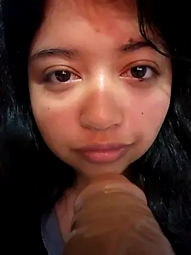 Peach Girll online show from October 2025 11:54:01 AM