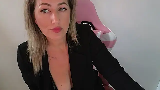 TessToy online show from April 2026 10:32:02 AM