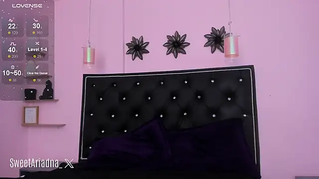 Sweet Ariadna  online show from February 2025 06:26:02 PM