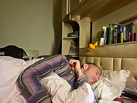 theSmallest-dick online show from September 2025 10:45:02 PM