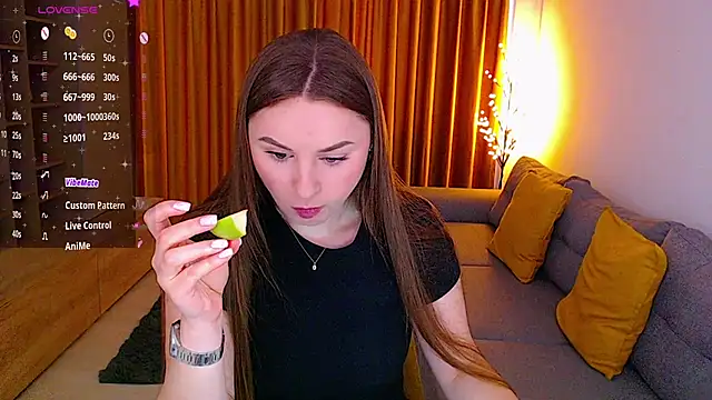  Mia Adams online show from January 2025 09:57:01 AM